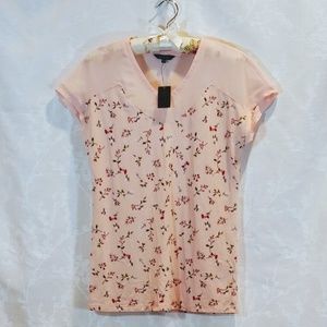RW&CO | Floral V-Neck Tee | XS